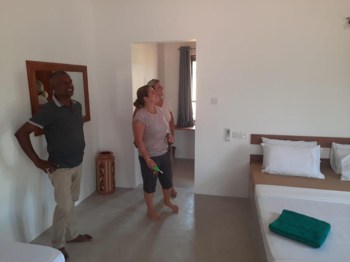 Moni Farm House Wilpattu Nochchiyagama Exteriör bild